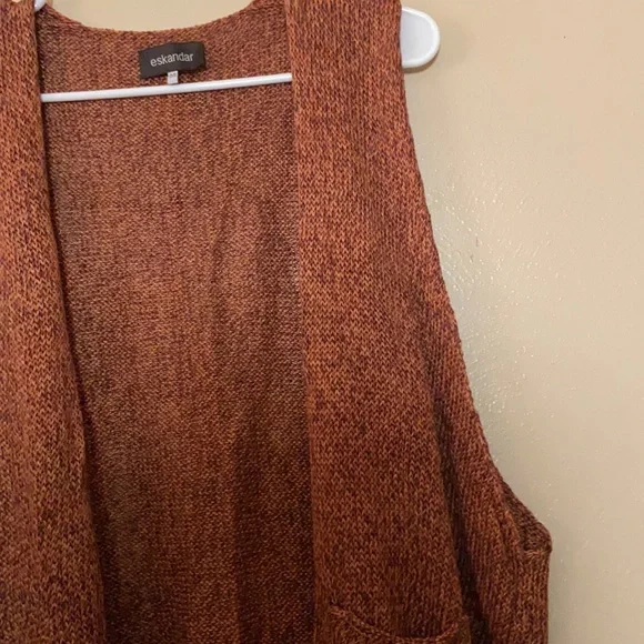 Eskandar sweater vest